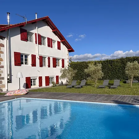 Апартаменты Maison Biscaya, 2-4 Pers Saint-jean-pied-de-port Caro (Pyrenees-Atlantiques)