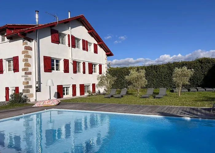 Maison Biscaya, 2-4 Pers Saint-jean-pied-de-port Caro (Pyrenees-Atlantiques)